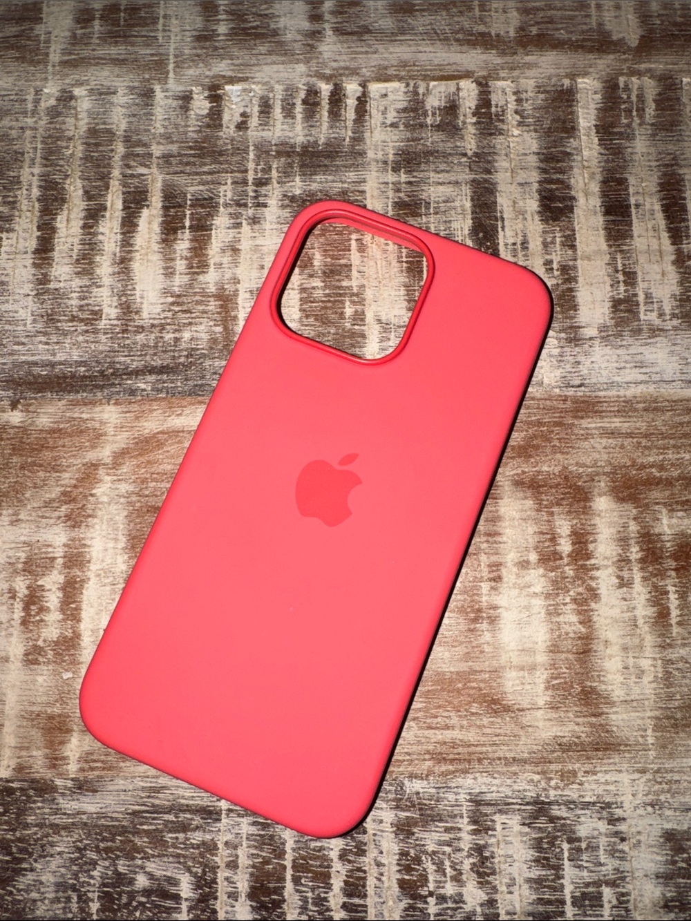 Apple Silicone iPhone 15 Pro Max Case in Coral Pink